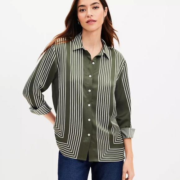 LOFT Button Down Shirt Green with White Stipes Size XL (Pants Sold Seperately) - Picture 2 of 8